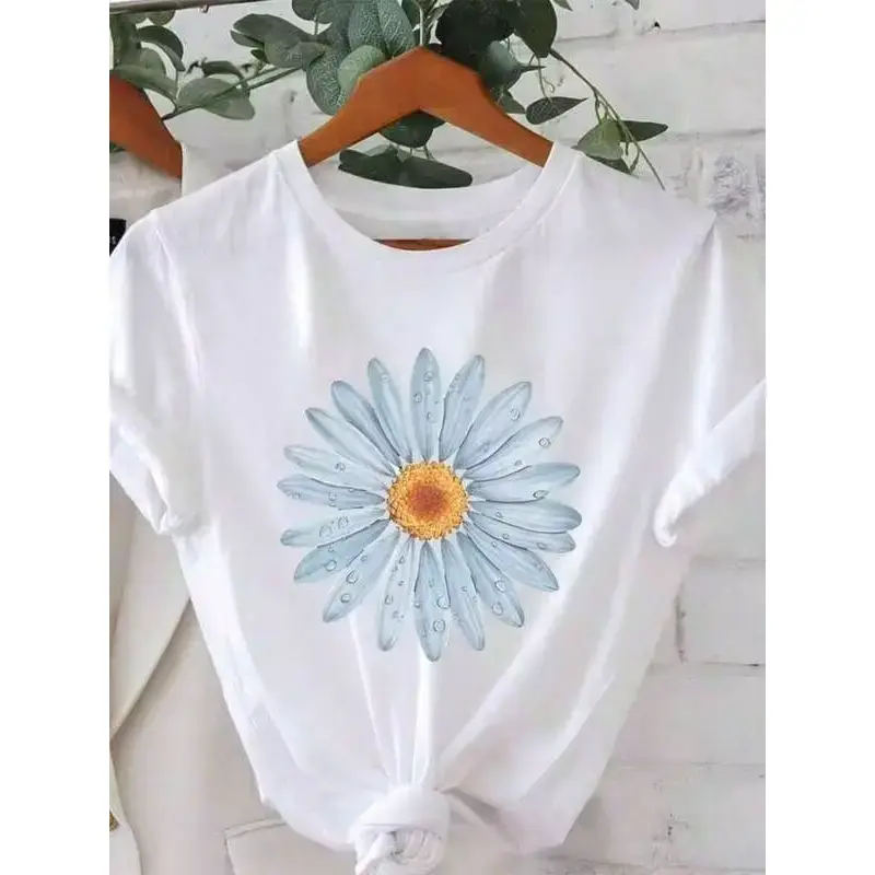 Women's Fashion Short-Sleeve Floral Daisy Print Cotton T-Shirt, Round-Neck, Lightweight Breathable Summer Top, Bright Blue-White Design, Must-Have for Casual Outings, Shortsleeve