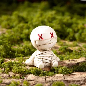 6pcs Mini Mummy Cute Collectible Figurines, Resin Cross Eye Bandage Design, Desktop Car Halloween Easter Decorations, No Power Needed, Cute Horror Home Decor