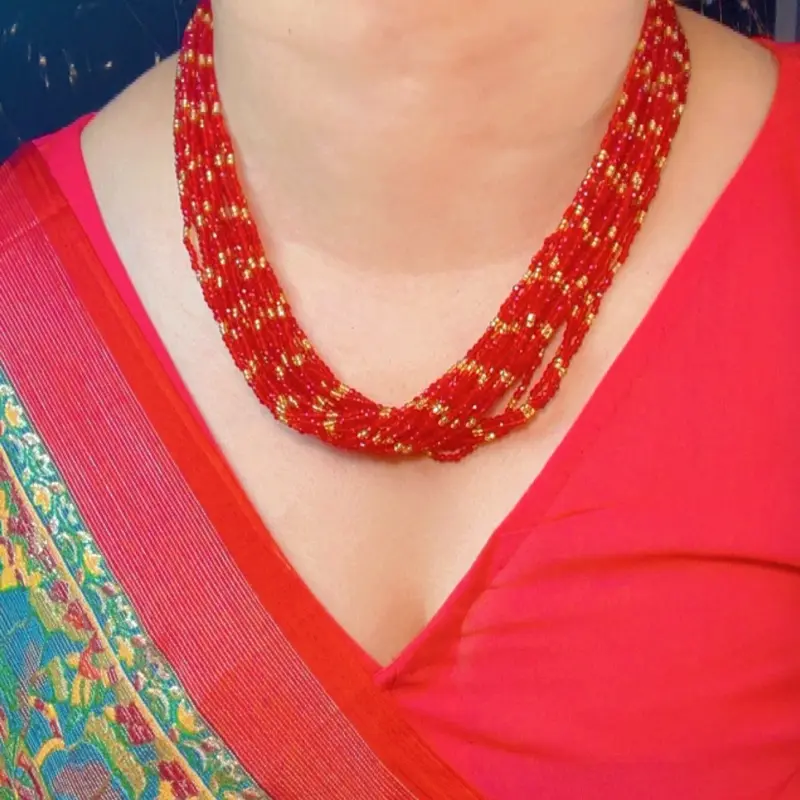 Red hydro potey short length, neck jewelry for outfits