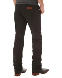 Wrangler Men's Retro Slim Fit Straight Leg Jeans - 88Mwzbk