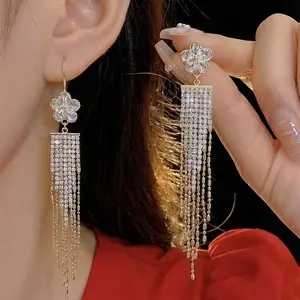 New Style Zircon Claw Chain Tassel Earrings For Women, Elegant And Celebrity-Style, DDES0010 Long Drop Earrings That Make The Face Look Slimmer, Stud Earrings And Ear Accessories