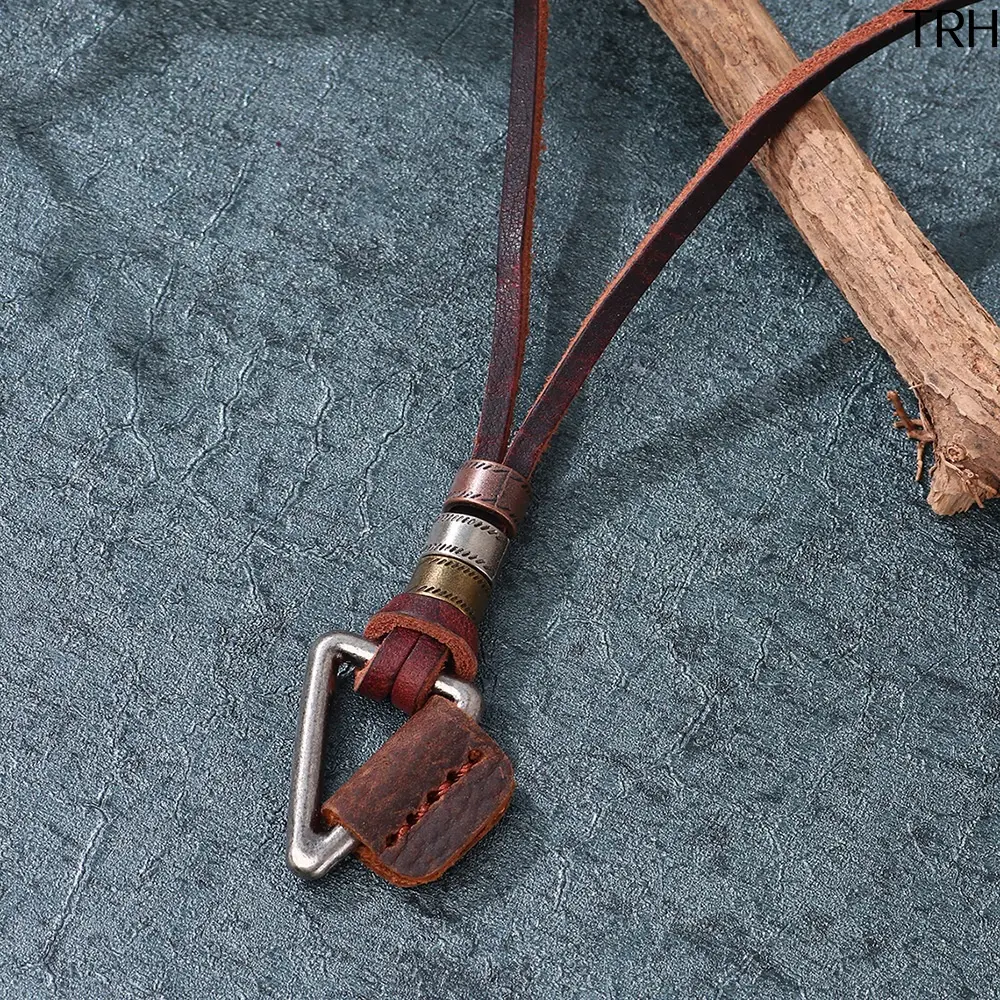 Men's Vintage Genuine Leather Necklace, Adjustable Triangle Metal Pendant Leather Sweater Chain, Minimalist Retro Leather Cord Jewelry for Men, Bohemian Western Streetwear Accessory, Long Neck Chain for Daily Outfit, Casual Style & Birthday Gift for Guys