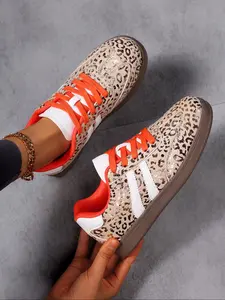 Size Runs Small, Size up1 size,Women's Leopard Print Lace-Up Flat Casual Shoes, Lightweight Comfortable PU Leather Sneakers for All Seasons, Daily Wear Outdoor Sports, Trendy Walking Sneaker, Fashionable Sneakers, Stylish Sneaker