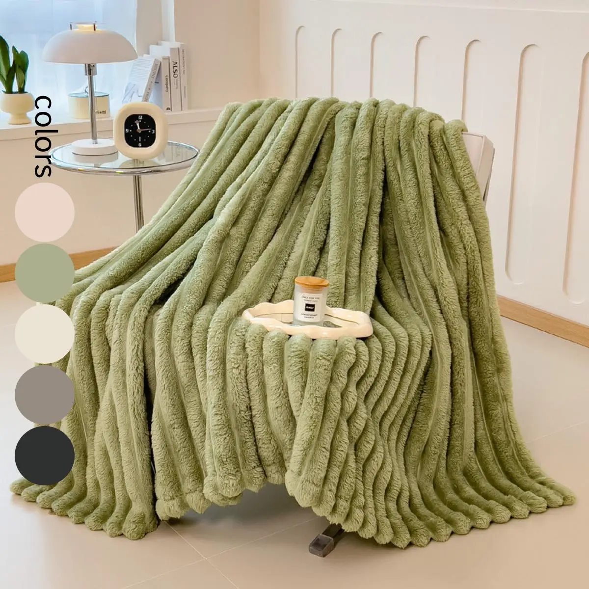 Solid Color Blanket, 1 Count 320GSM Soft Comfortable Warm Air-conditioned Room Throw, Suitable for Bed Sofa Bedroom Living Room Dormitory Travel