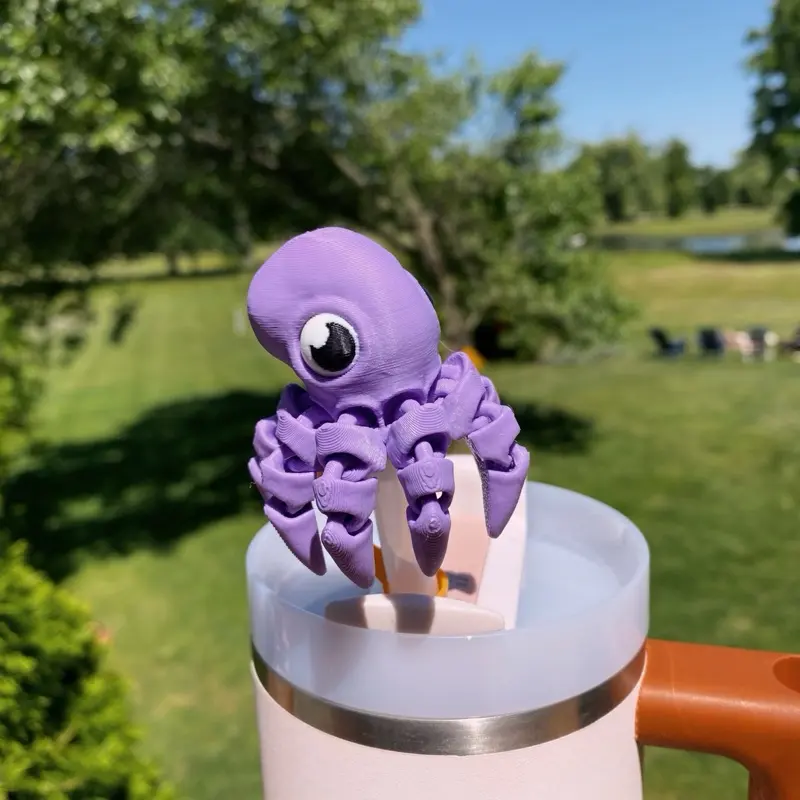 Articulated Purple Octopus Cute Straw Toppers and Charms for Stanley Tumbers & 9.5mm Straws with Durable PLA Design - Stylish, Beverage