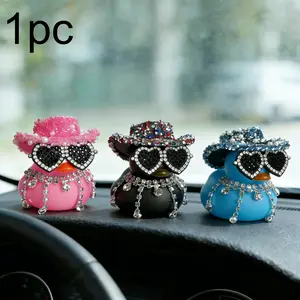 1pc Luxury Rhinestone Duck Car Figurine, Sparkling Pearl Decor Car Dashboard Decor, Car Interior Decoration, Automotive Decorative Accessories, Car Accessories, Car Interior Accessories for Car, Car Gift