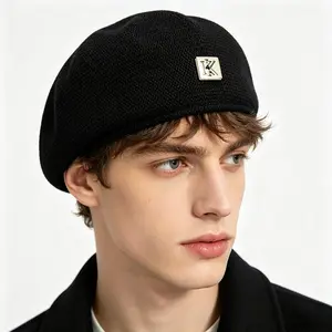 Knitted Beret Hat with Logo Detail, Unisex Minimalist French Style, Spring & Fall Streetwear Cap, Fashionable Beanie