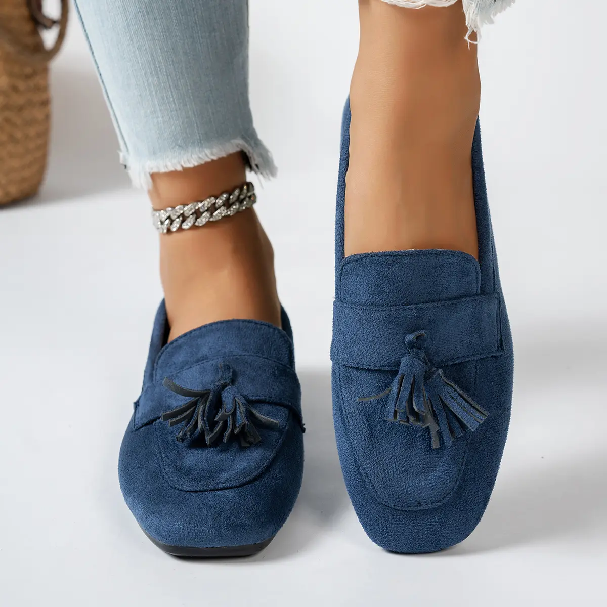 Women's Classic Faux Suede Tassel Loafers - Flat Round Toe, Lightweight, Breathable, Comfortable Slip-On Walking Flats, Vintage Denim Blue Casual Office Commuting Shoes, Ideal for Work & Daily Wear, Lightweight Loafers