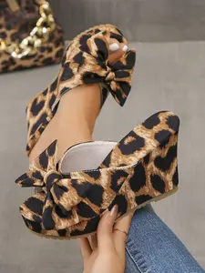 Women's Leopard Print Wedge Heels, PU Leather Slip-On Shoes, Round Toe Anti-Slip Design, Casual Fashion Footwear