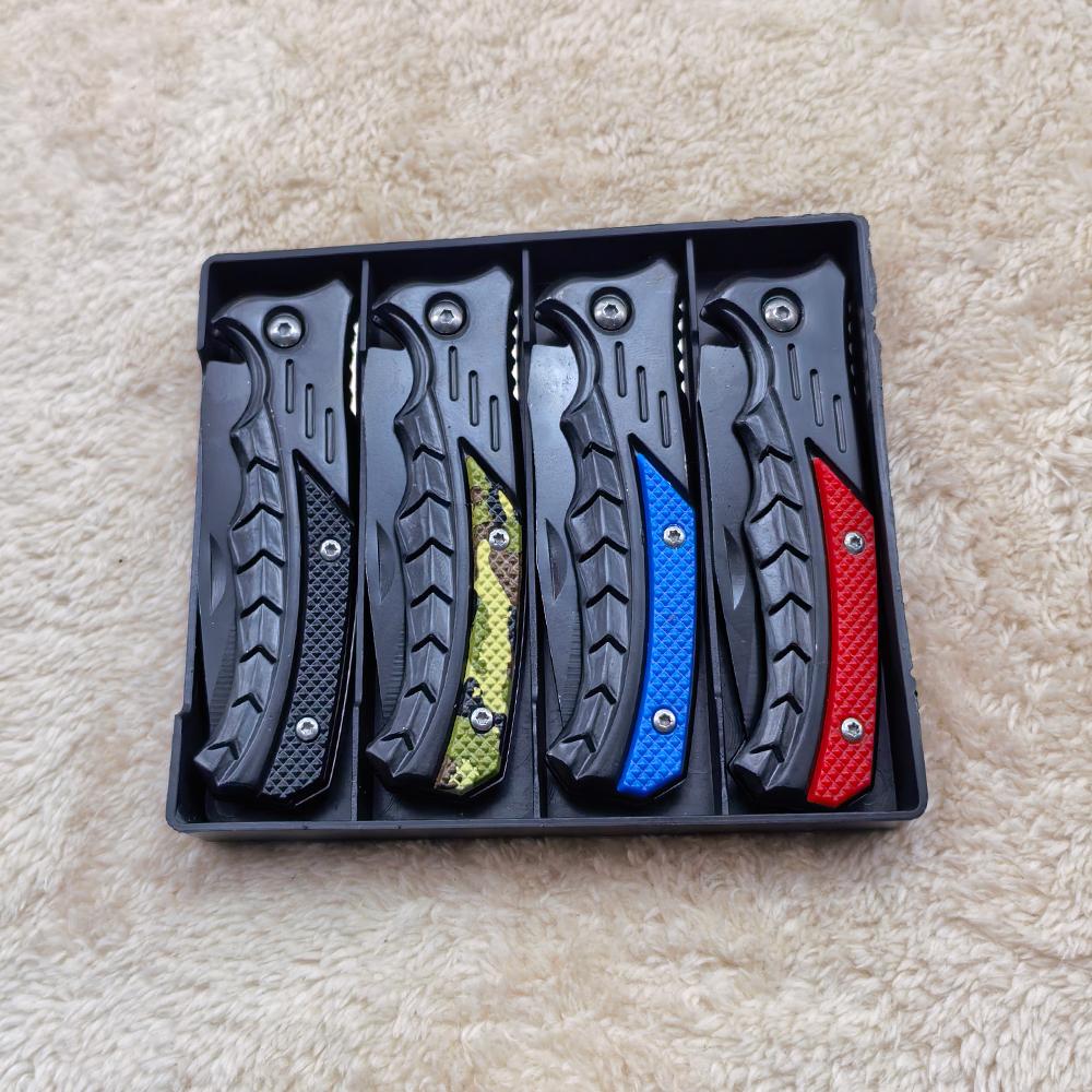 Kitchen & Outdoor Tools/Four-piece folding knife set