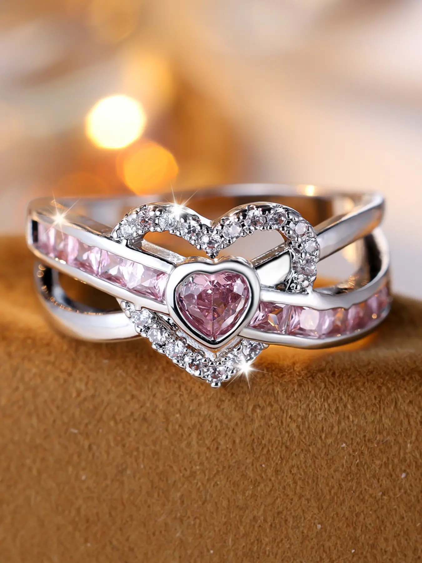 Exquisite Pink Heart Design Infinity Ring, Heart Shaped Ring - Fashion Retro Engagement Rings for Women & Girls, Trendy Ring, Synthetic Zirconia Inlay Stackable Rings, Perfect for Weddings & Daily Wear Valentine's Day Gift