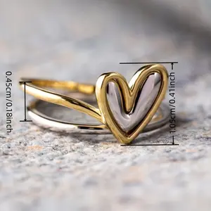 1-Piece Minimalist Women's Creative Asymmetric Dual-Color Heart Ring - Stylish Casual Accessory, Valentine's Day Gift