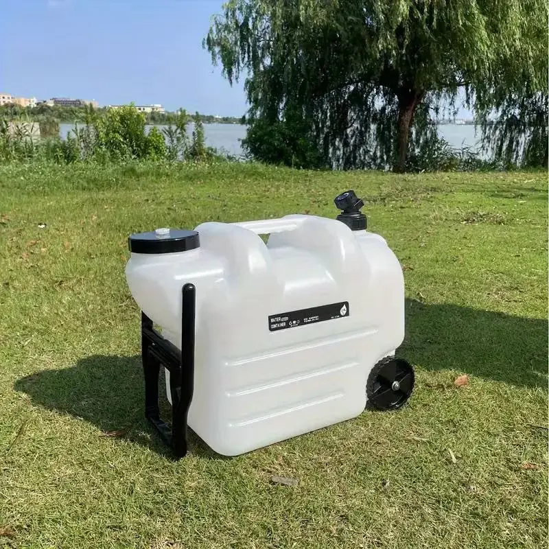 7.4gal/ 28L Water Bucket With Wheels And Pull Rods - Portable Large Capacity PE Square Water Container - For Outdoor Camping, Hiking & Picnics - Ideal Gift for Outdoor Enthusiasts-White