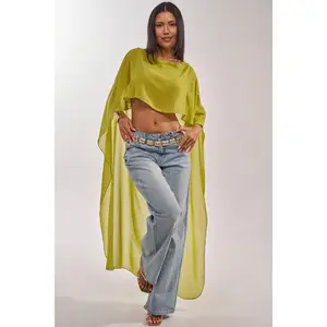 IT GIRL BLOUSE IN CHARTREUSE