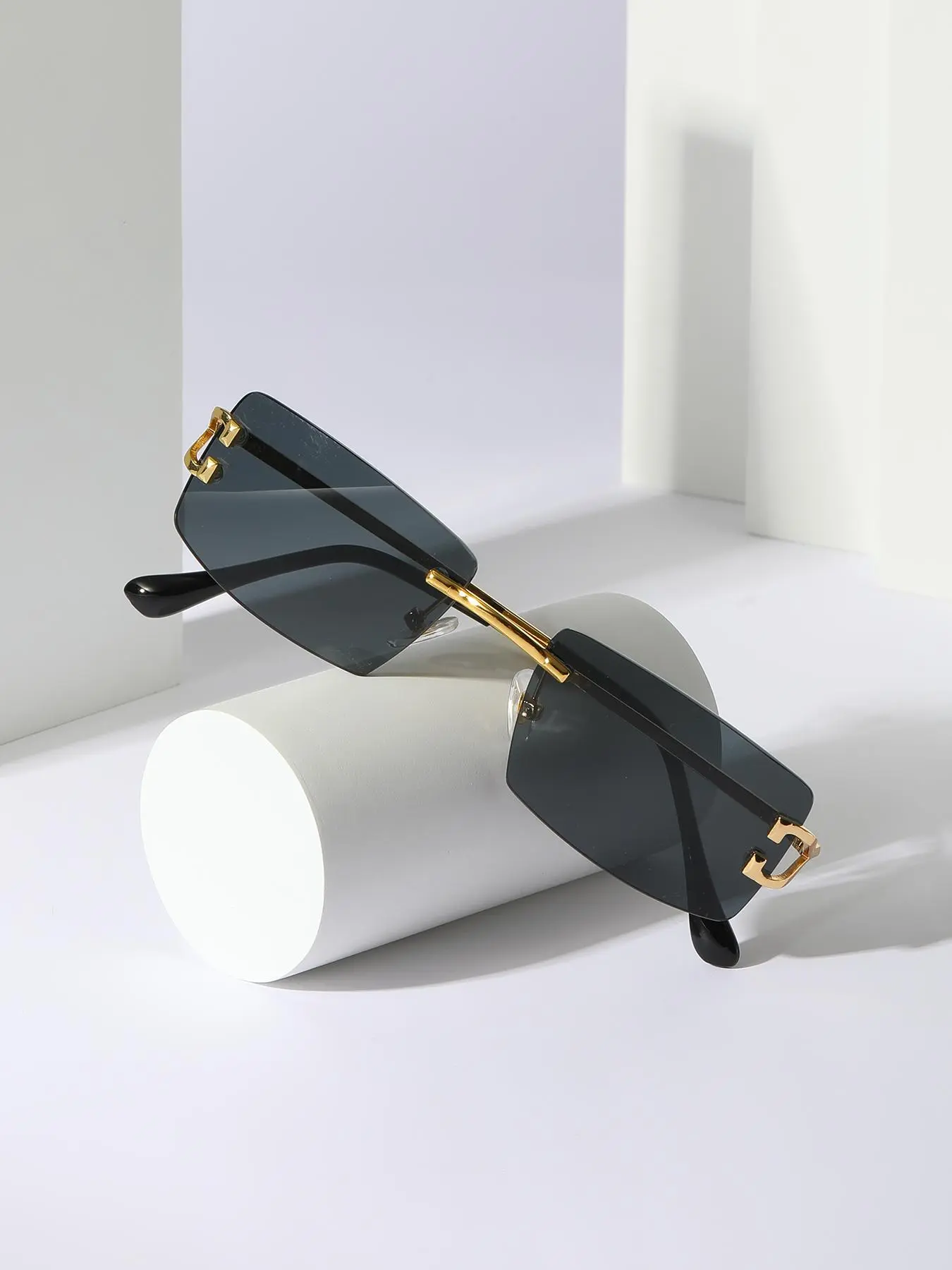 Summer Glasses, Square Rimless Summer Outfits Sunglasses for Women/Men, Elegant Summer Must Haves, Travel Essentials, Gift for Girlfriend/Bf
