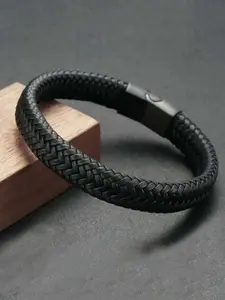 1PC Black PU Leather Magnetic Bracelet Men's Mature and Stable and Elegant Giving Men The Best Gift for Men