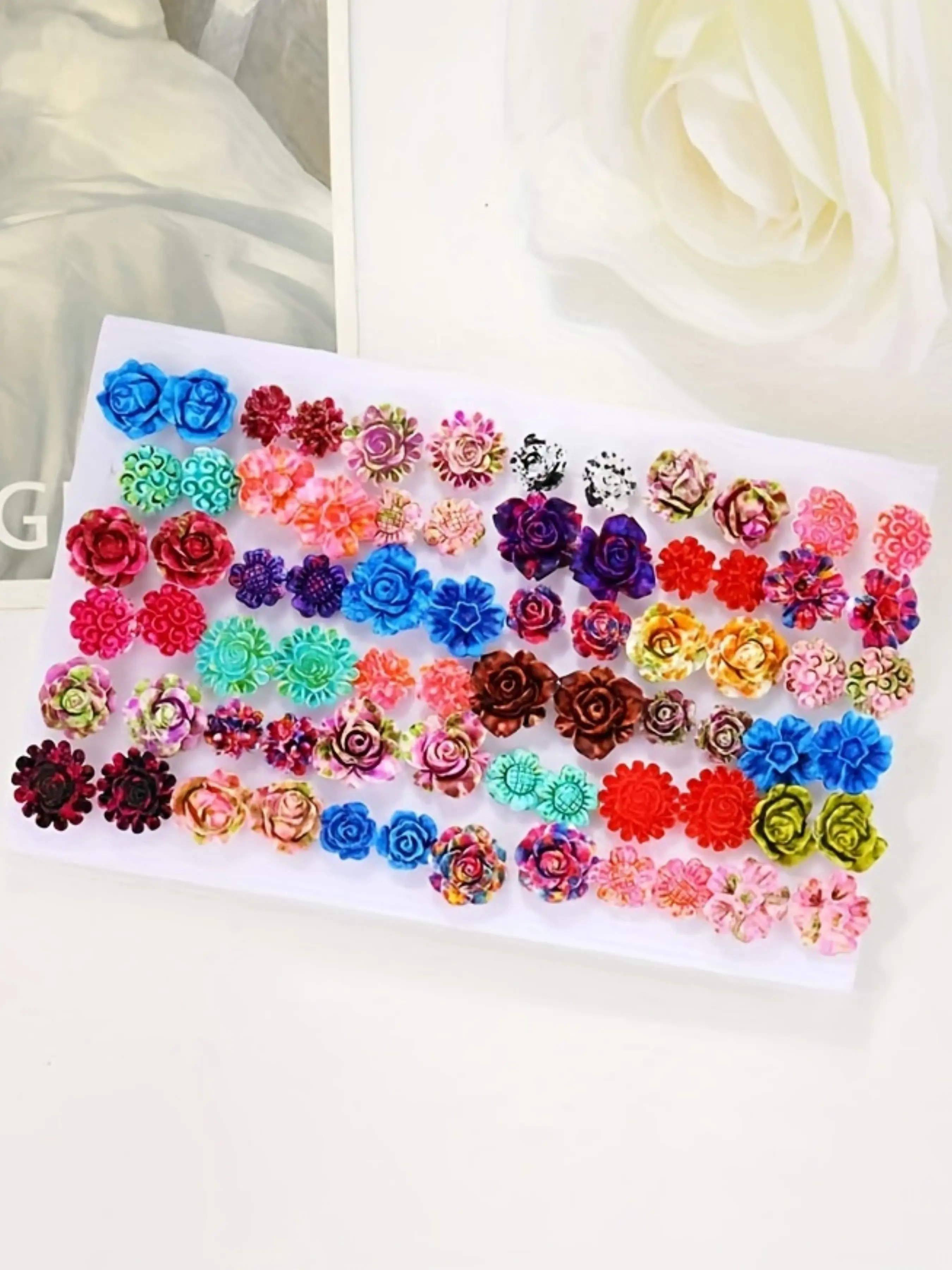 36 Pairs of Resin Flower Rose Earring Set for Women, New Fashionable and Versatile Earrings, Lightweight Earring, Trendy Temperament Jewelry Accessories, Flower Stud Earrings, Floral Stud Earrings, Earrings Studs