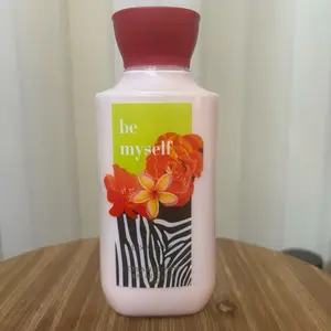 Dear Body lightly fragrance lotion Body Care Scented Cosmetic Skin Care Hydrating Moisturize Smooth Aloe Blend Grape Vitamins Comfort