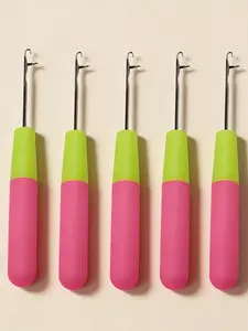 Durable Latch Hook Crochet Needle for Hair Extensions Wig Making Dreadlock Braids Hair Weaving Crochet Braid Tool Easy to Use Wig Making Accessory for Salon Hair Stylists and Personal DIY Use Handcraft Handheld Crochet Hooks