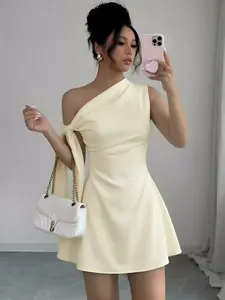 Women's Elegant Solid Color Tie-Shoulder Sleeveless Minimalist Short Shift Dress, Light-Colored Dresses