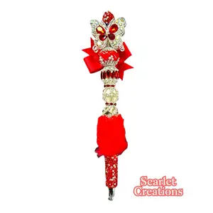 Glammed up pen with extender