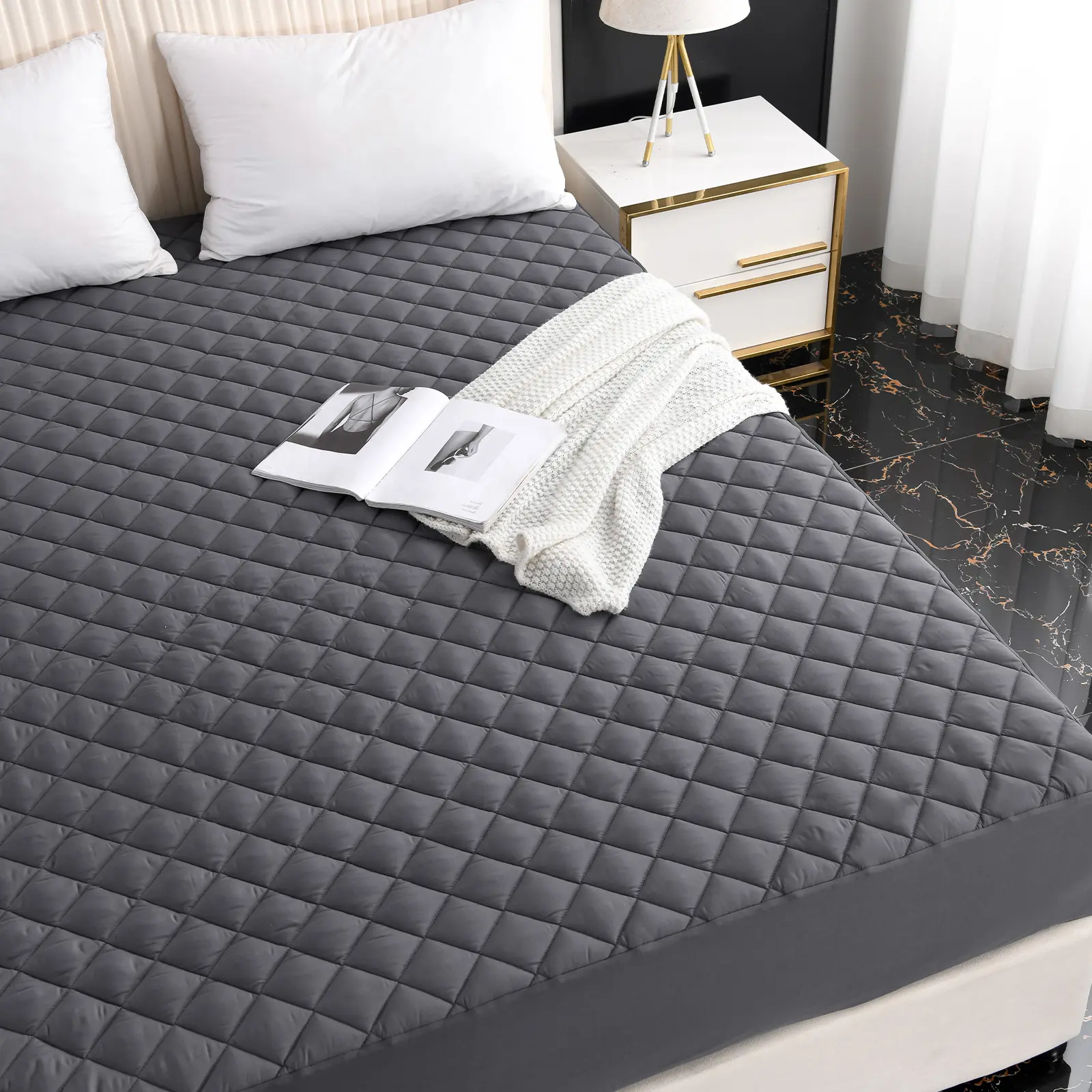 GRT Cooling Waterproof Mattress Pad, 100% Waterproof Quilted Fitted Mattress Protector, Noiseless Hollow Cotton Mattress Cover, Fitted 8"-19" Deep, Dust Proof