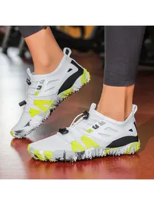 A pair of men's outdoor wading canyoning shoes, breathable and quick-drying mesh, non-slip and wear-resistant, suitable for beach, outdoor and water sports casual wear, Water Aqua Shoes, Water Footwear