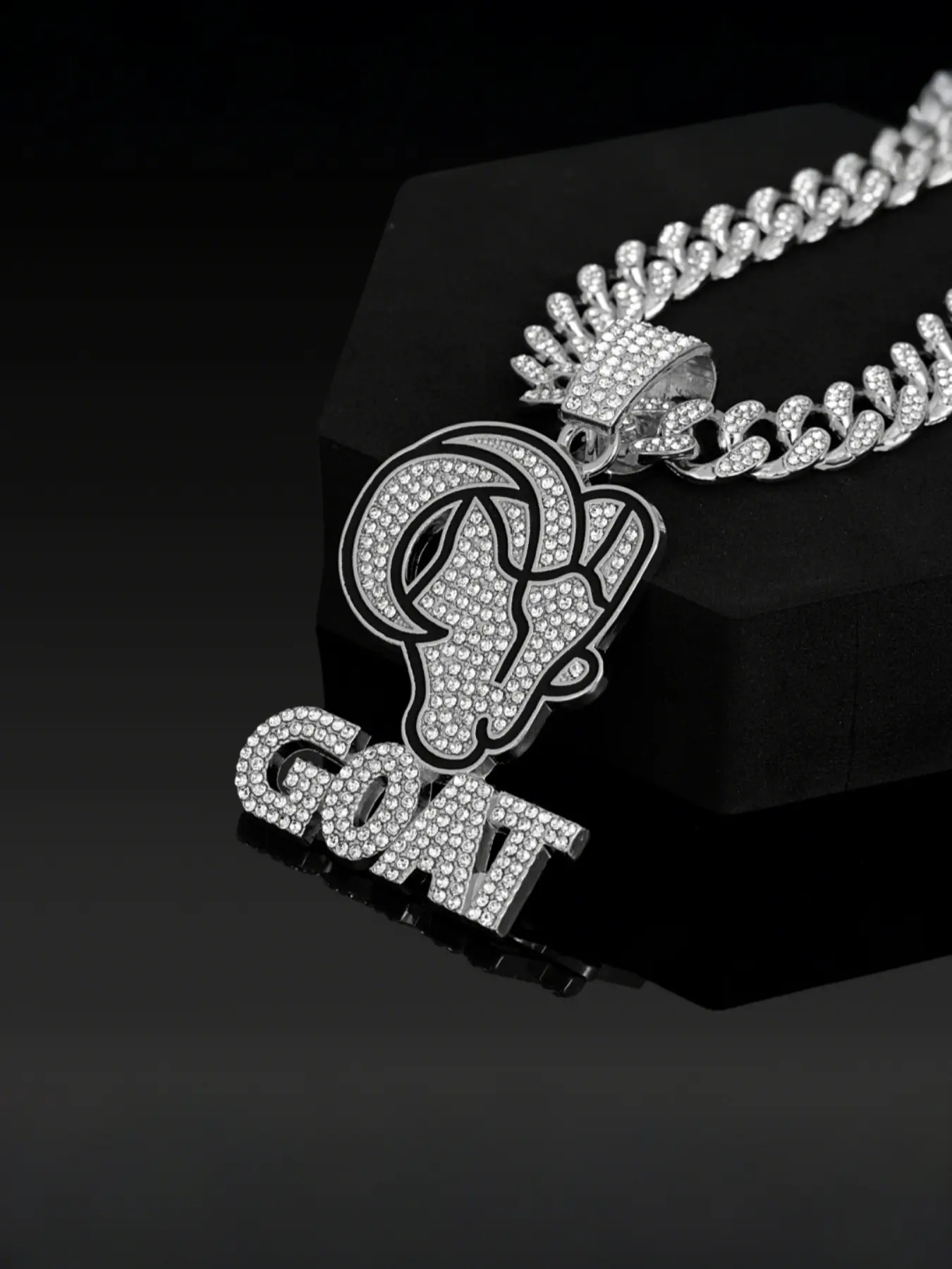Valentine's Day Gift, Hip Hop Goat Mountain Goat Full Diamond Bling Pendant Necklace, Alloy Chain, Street Style Artisan Jewelry, Anniversary Necklace