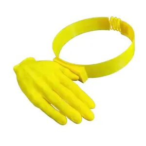 Fun hand-shaped headband game toy, adjustable funny headgear for parties, interactive throwing game for outdoor lawns and backyards, suitable for children, adults, family gatherings, birthdays, beaches, team-building, carnivals, and group games