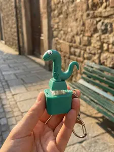 Lizard Keychain with Sound Button, Rechargeable Stress Relief Keychain, Light-Up Lizard Voice Keychain, Creative Office Toy, Fun Gift for Friends and Kids