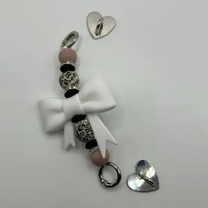 Phone grip with detachable heart
