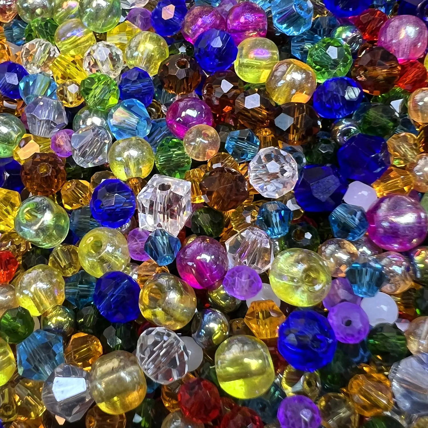 660 Pcs Random More Glass Assorted Loose Beads Bulk Mixed Lot Craft Jewelry For DIY making
