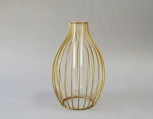 Zara Vase - Gold