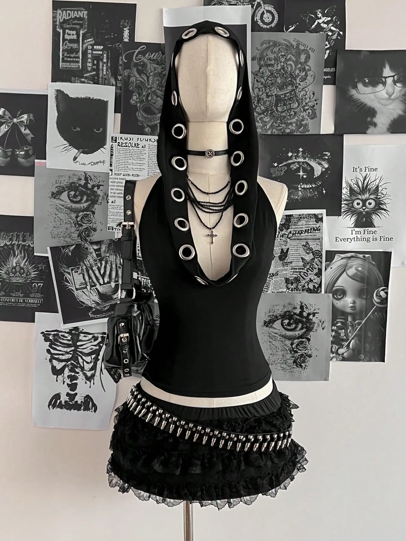 Trendy Gothic Women's Retro Y2K Music Festival Punk Backless Hooded Neckline Top, Streetwear Top for Music Festival