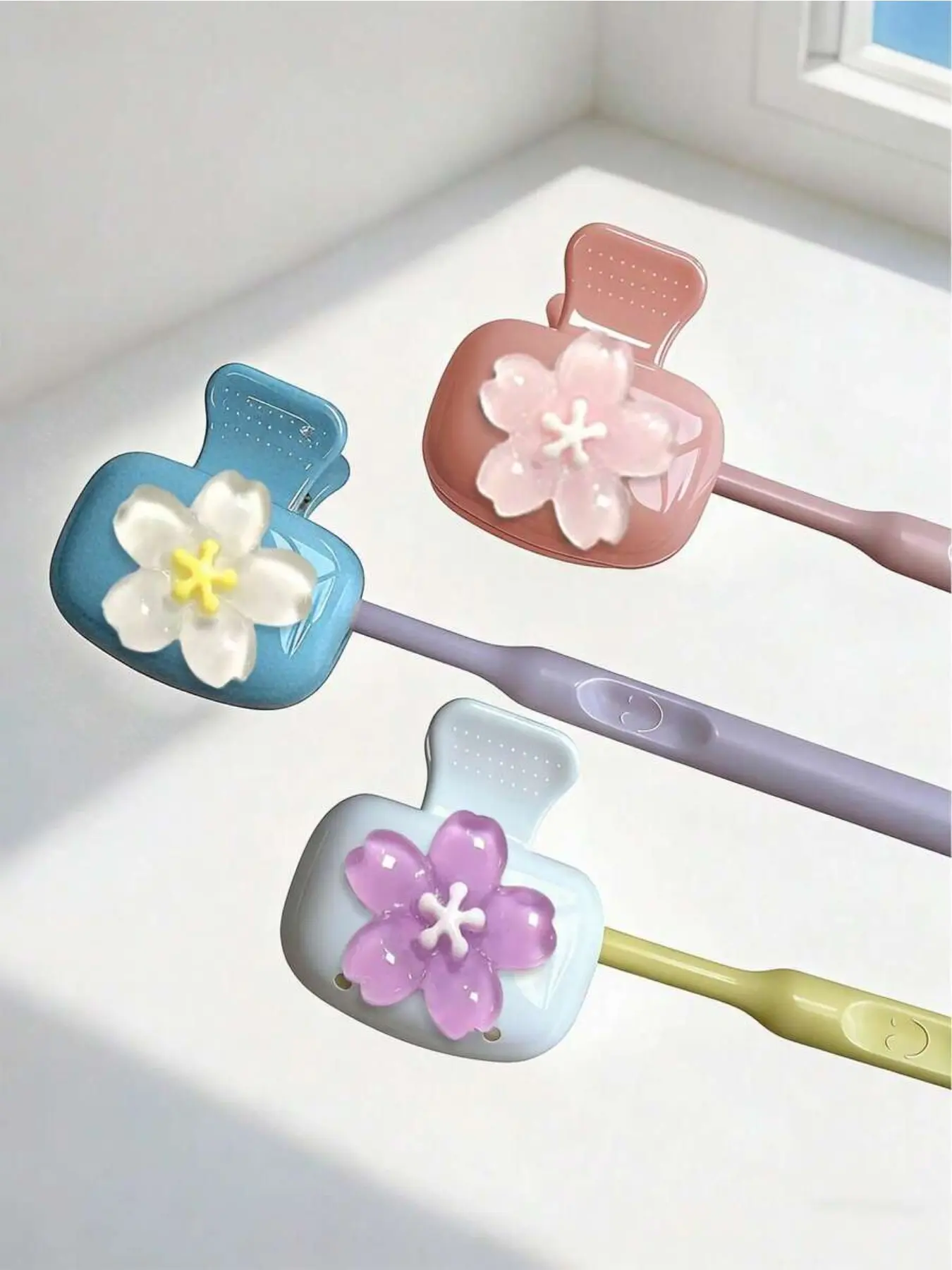 Cute Cherry Blossom Pattern Portable Toothbrush Cover, INS Style Transparent Colorful Cherry Blossom, Travel Toothbrush Storage Box, Portable Toothbrush Head Protector Clip, Toothbrush Storage Clip, Toothbrush Protective Cover, Toothbrush Covers Caps