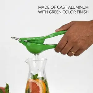 Manual Lemon and Lime Squeezer Citrus Juicer Hand Press Fruit Juicer for Fresh Juice Extraction Durable Easy Press Kitchen Tool Ergonomic Handle Portable Juicing Press for Lemon Lime Citrus Fruits Green Home Kitchen Use