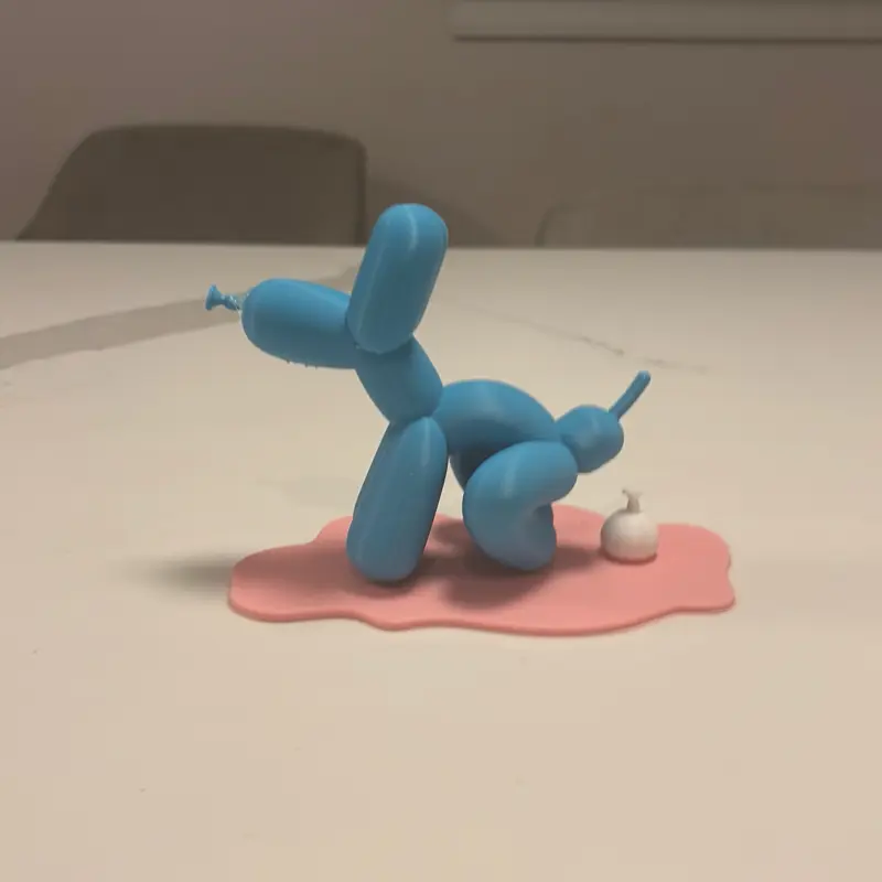 Funny balloon dog