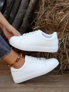 Spring 2025 Women’s White Skate Shoes Fashion Versatile Breathable Sports Casual Shoes Korean Style Trendy