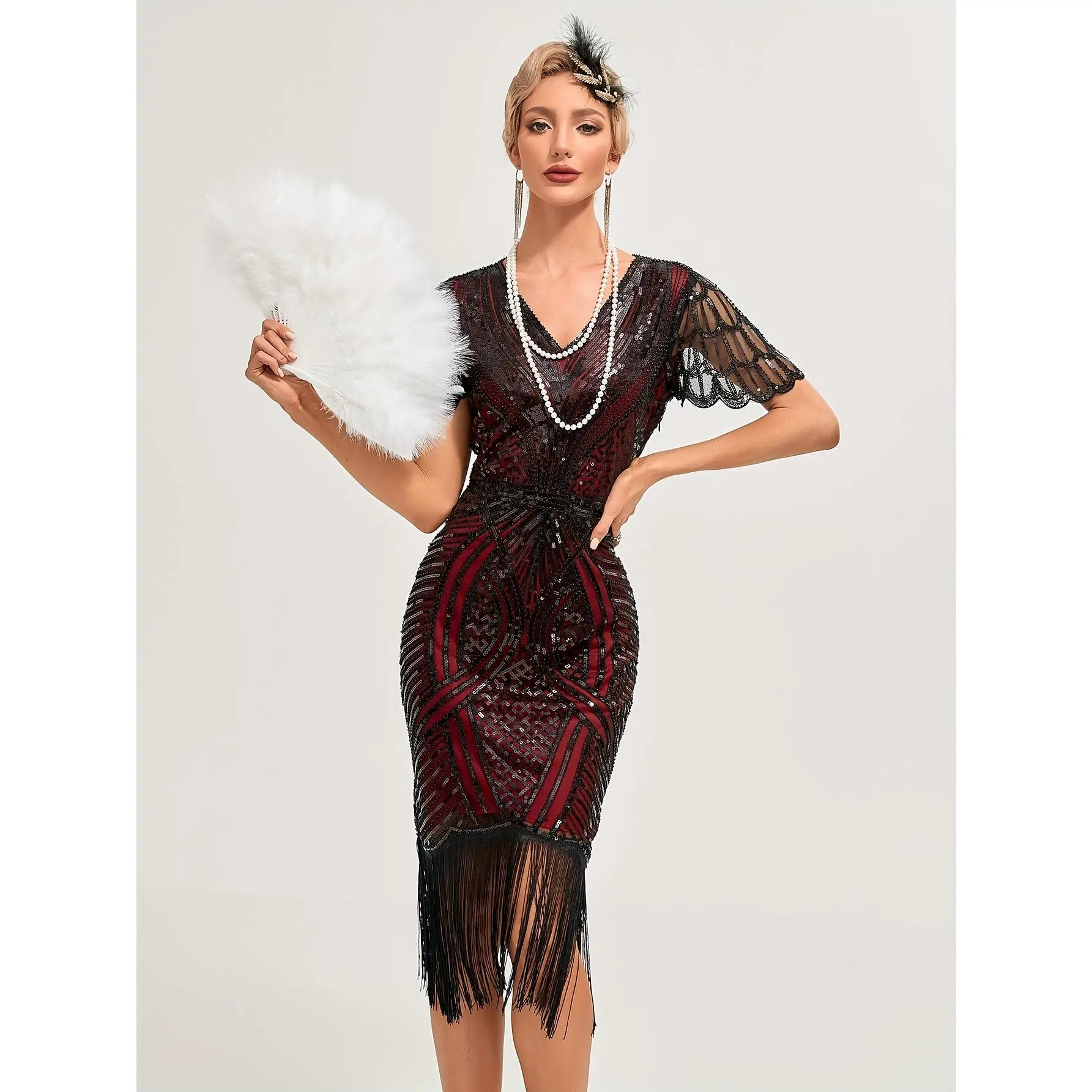 1pc Vintage Gatsby Sequin Dress, 1920s Flapper Tassel Short Sleeve Party Banquet Dance Dress, Polyester 100%, Contrast Detail, V-Neck Fitted Woven Dress for Adults - All Seasons