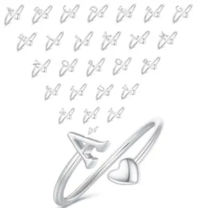 Simple and Fashionable Niche Design with Smooth Plain Ring and 26 English Letter Heart Ring, Unisex Stainless Steel, High-End and Versatile, Light Luxury and Grand, Perfect for Delicate Birthday/Date/Anniversary Gifts for Your Partner