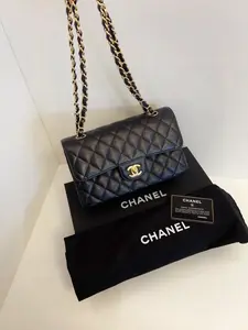 Pre-owned CHANEL Leather Shoulder Bags Preloved CF Small Black Caviar Bag 2018 19year 23*14*7cm 117875