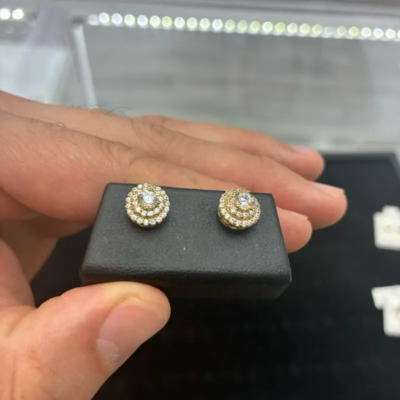 10k Gold Diamond stud earrings