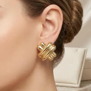 Beautiful earrings for you!