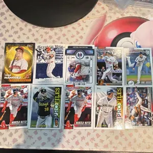 Lot of 100 Bulk Topps 2026 Series 1 Baseball Cards *Includes base, rookies, and inserts*