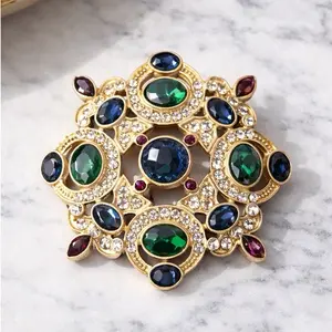 Vintage Style Brooch Gold, Colorful Crystal Brooch, Statement Jewelry, Royal Inspired Pin, Elegant Wedding Brooch, Gift for Her, Luxury Broo
