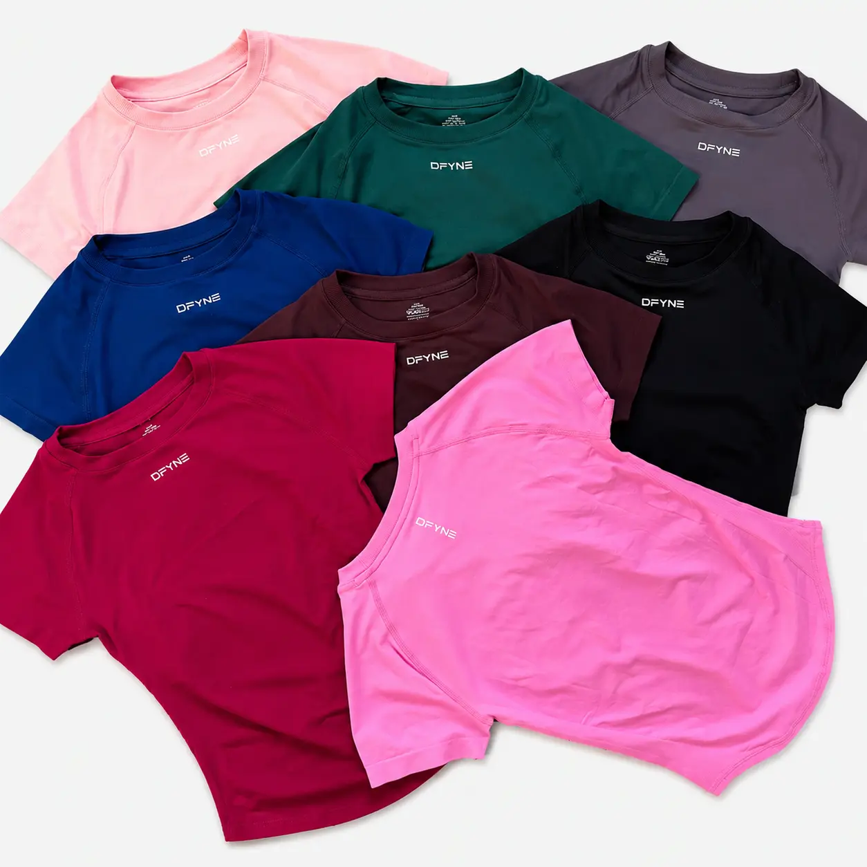 DFYNE Women's Sporty Chic Seamless Nylon Short-Sleeve Sculpting Workout Top - High-Stretch, Breathable Yoga, Gym Activewear Tee