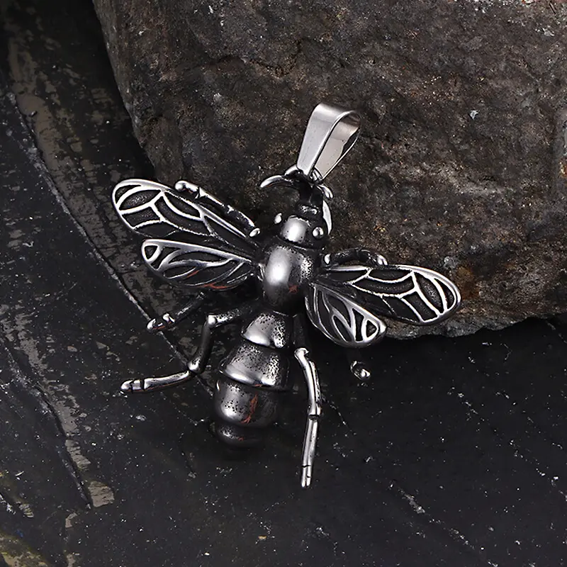 GTHIC Punk Bee Stainless Steel Insect Pendant, Funky Unisex Casual Daily Cool Statement Jewelry Accessory, 41.4*50.9 mm, for Party or Street Style