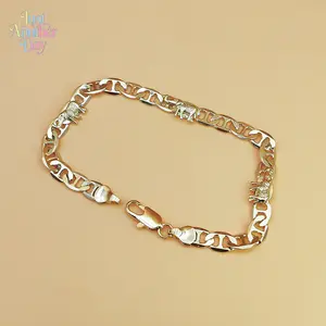 Silver Tone Elephant Charm Mariner Link Bracelet with Detailed Elephant Charms and Secure Lobster Clasp Stylish Animal Jewelry for Men and Women Perfect for Daily Wear and Good Luck Symbol Durable and Hypoallergenic Ideal Gift for Elephant Lovers