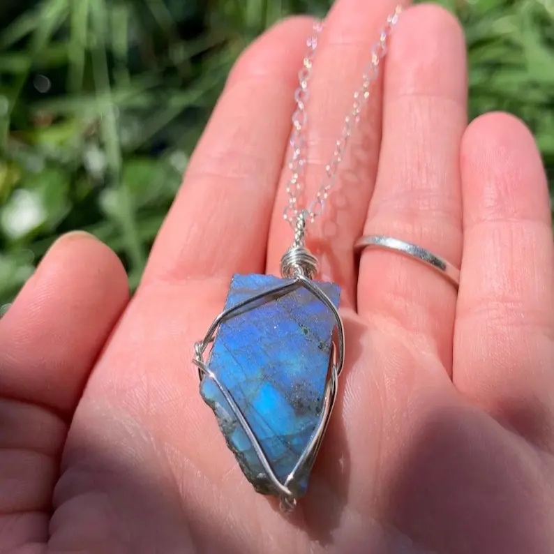 Labradorite Crystal Necklace, Premium Quality Labradorite, natural labradorite jewelry, spirituality, gift ideas