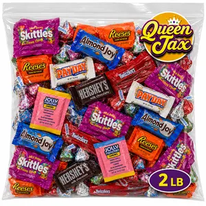 Chocolate and Candy Party Favor Variety Mix Bulk-QUEEN JAX- Individually Wrapped Candies and chocolate (Candy Selection May Vary From Picture)